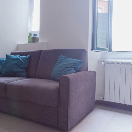 Brand New Apt In Porta Romana Milan Luaran gambar