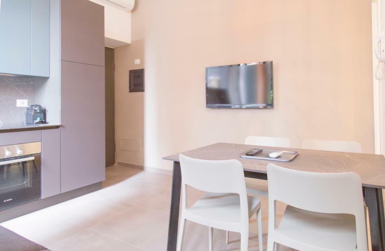 Brand New Apt In Porta Romana Milan Luaran gambar